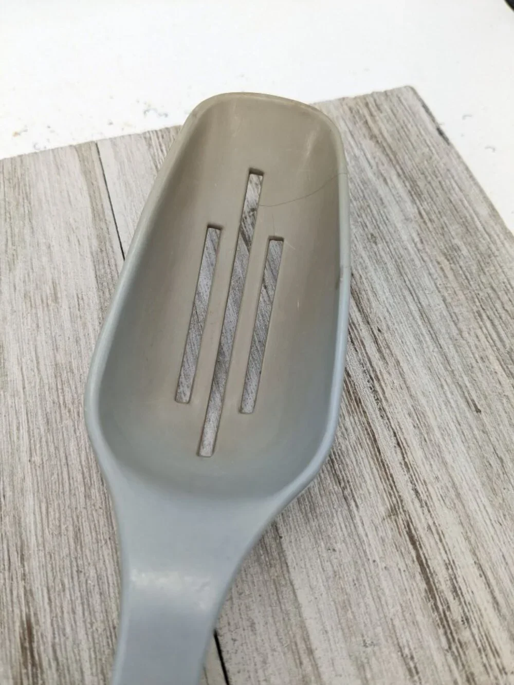 King Kraft #1 Country Blue Nylon Plastic Slotted Spoon 11